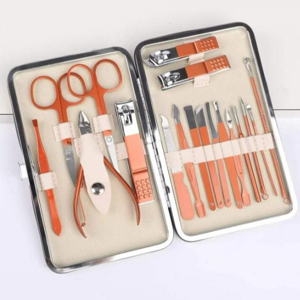 Manicure/Pedicure Nail Tool Set