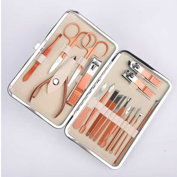 Manicure/Pedicure Nail Tool Set